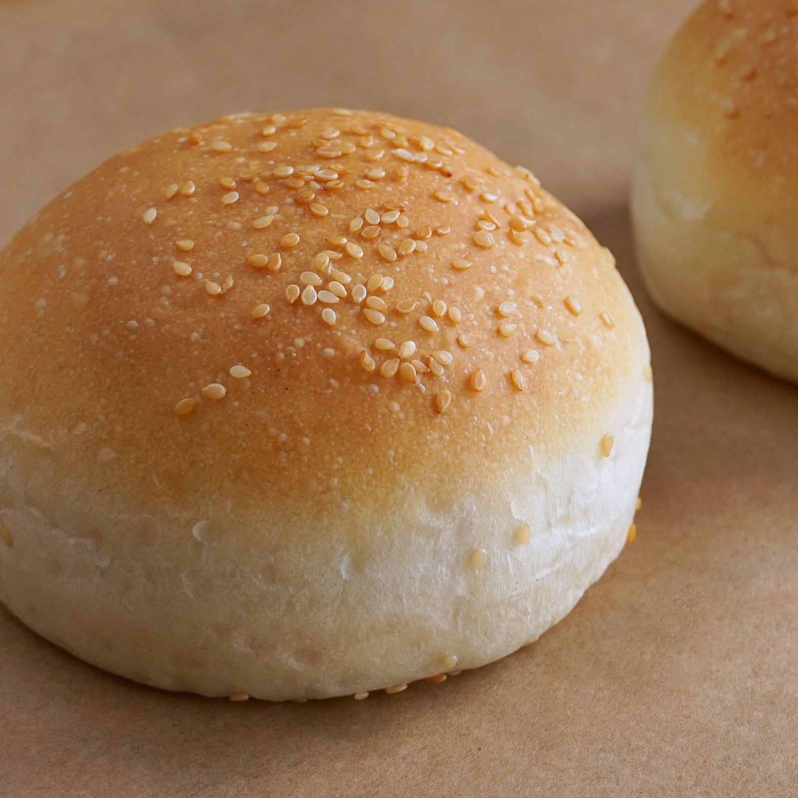 All-Natural Handmade Sugar-Free Egg-Free Hamburger Buns with Sesame Seeds (2pc) - Horizon Farms