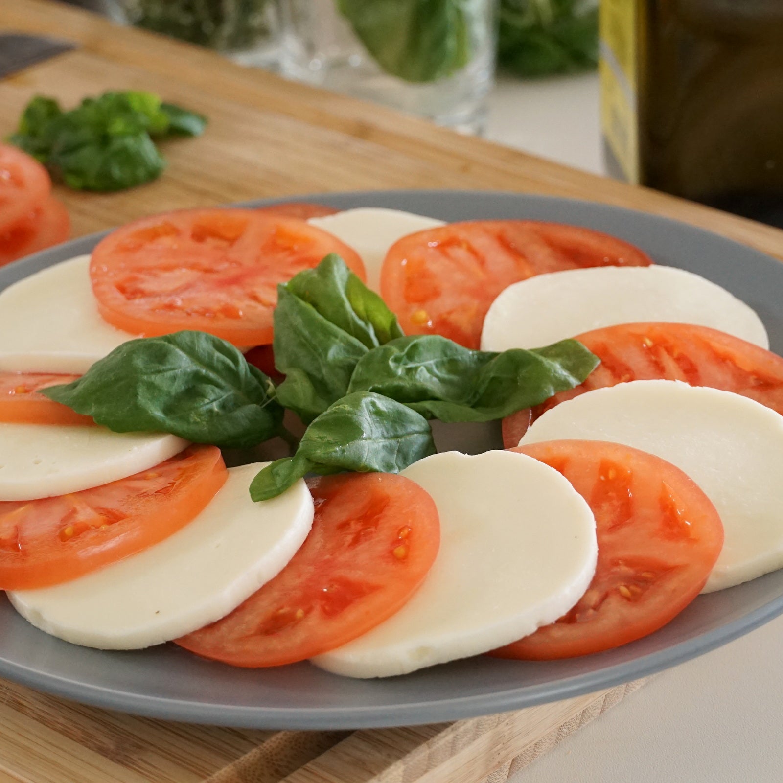 All-Natural Mozzarella Cheese Slices from Italy B-Grade (1kg) Best By: January 1st, 2025 - Horizon Farms