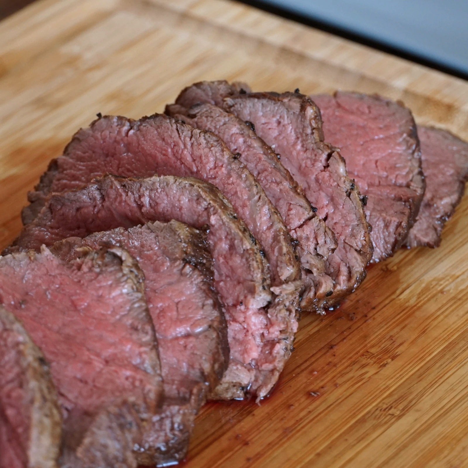 Grain-Fed Beef Tenderloin / Chateaubriand Roast from New Zealand (1kg) - Horizon Farms