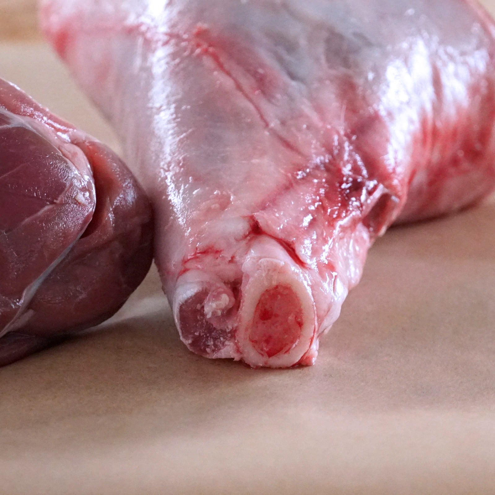 Grass-Fed Free-Range Lamb Shanks from New Zealand (600g) - Horizon Farms