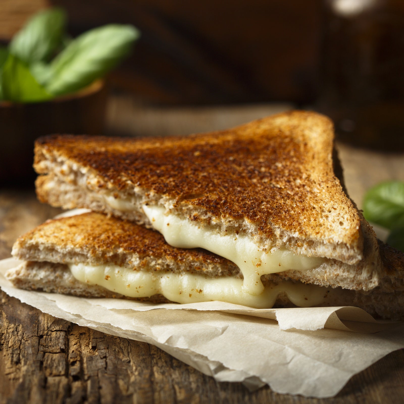 All-Natural Mozzarella Cheese Slices from Italy B-Grade (1kg) Best By: January 1st, 2025 - Horizon Farms